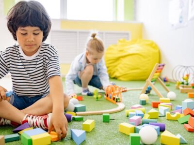 Robotics for Kids : Learn coding while building Robots